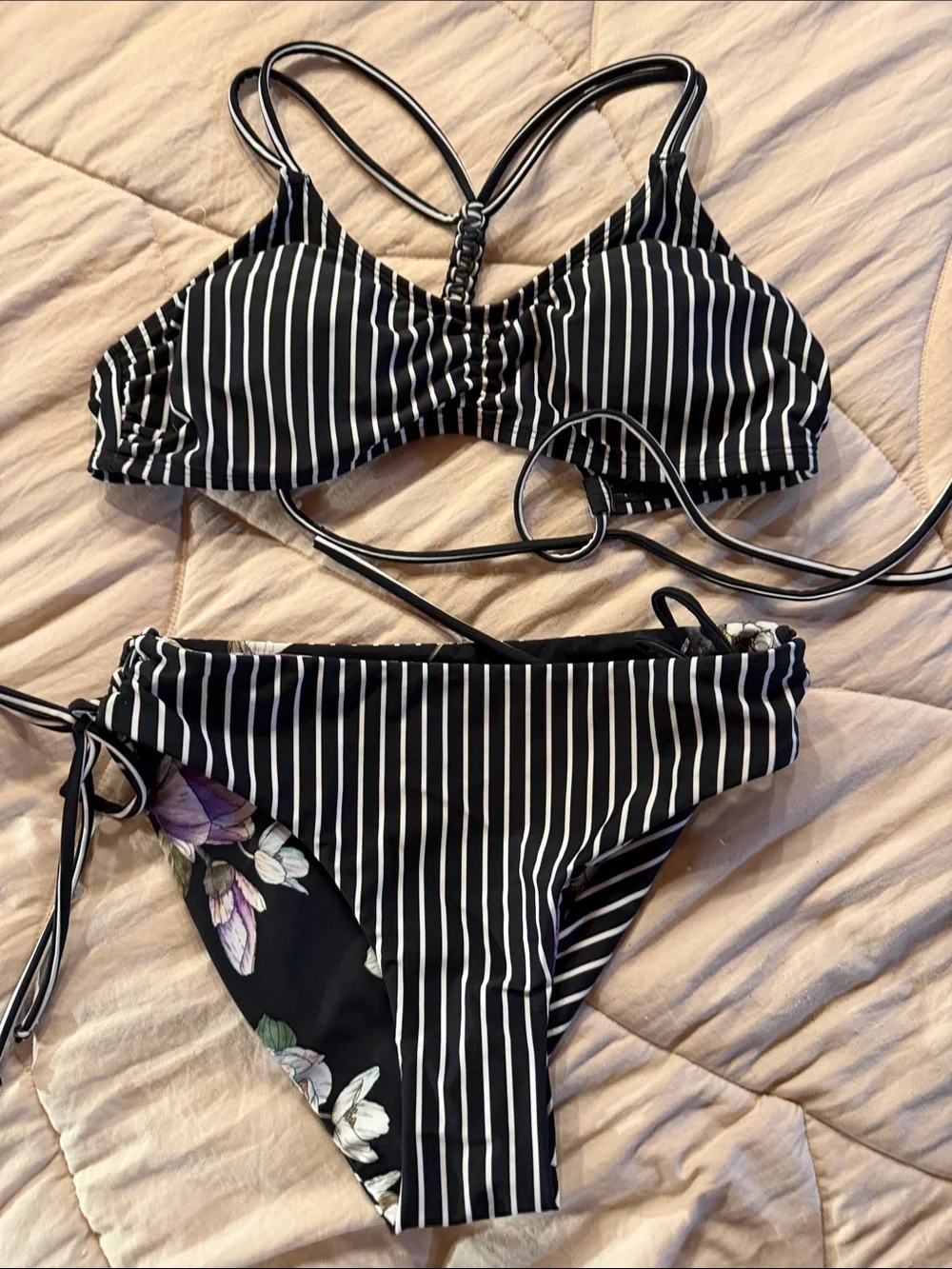 Cupshe Black & White Striped Floral Tie-Side Bikini